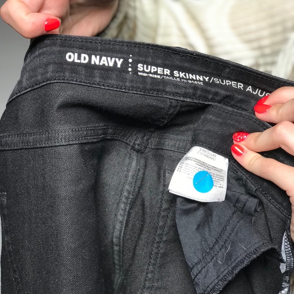 Old Navy Super Skinny Mid Rise Black Jeans - Picture 7 of 8